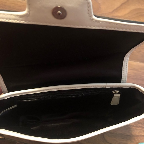 Coach Wristlet clutch - Picture 5 of 10